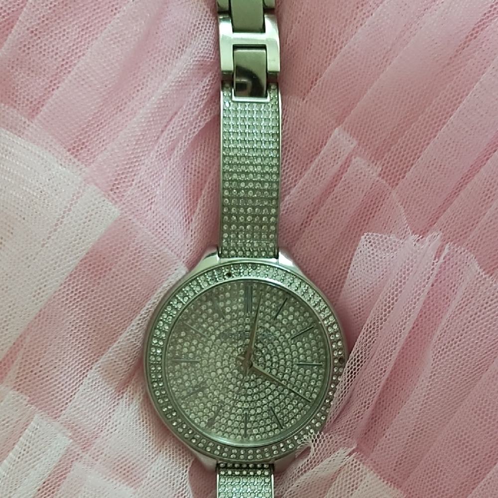 Elegant Silver Women's Watch